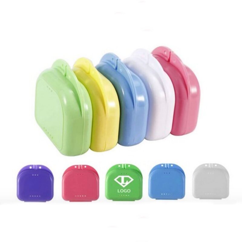 Retainer Case with Vent Holes